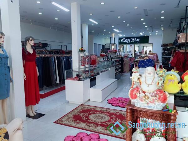 Sang shop thời trang hoặc sang mặt bằng đường Hoà Bình, phường Hiệp Tân, quận Tân Phú. 