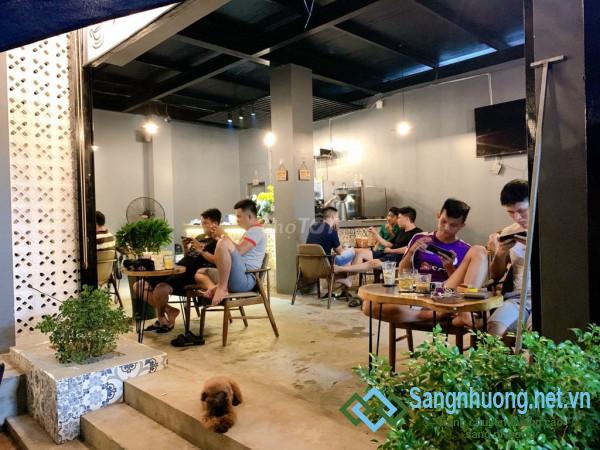 Sang quán cafe nằm đường Trường Thọ, phường Trường Thọ, quận Thủ Đức.