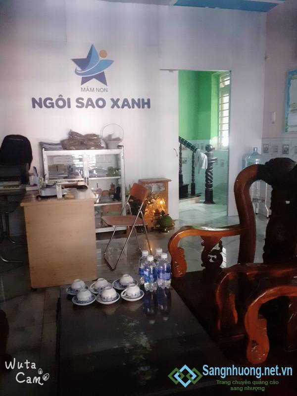 Sang trường mầm non