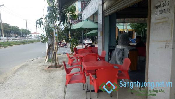 Sang quán cafe