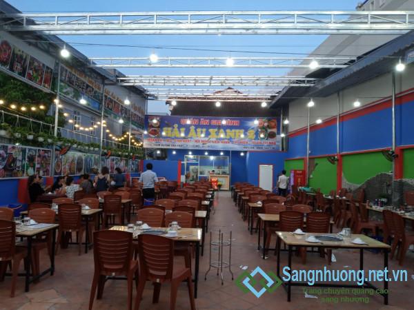 Sang nhượng quán ăn nhậu nằm mặt tiền đường Huỳnh Tấn Phát, phường Phú Mỹ, quận 7.