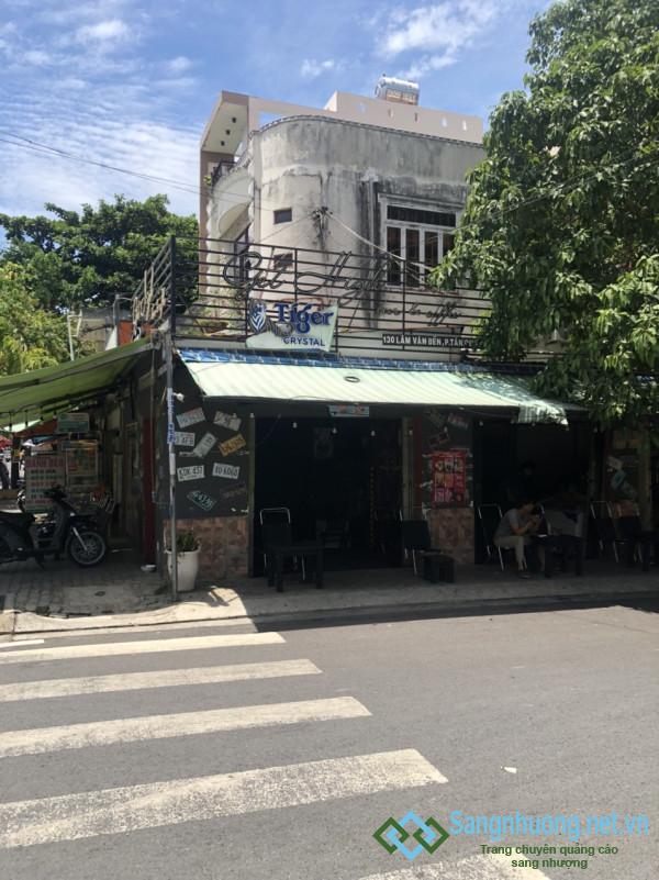 Sang quán cafe