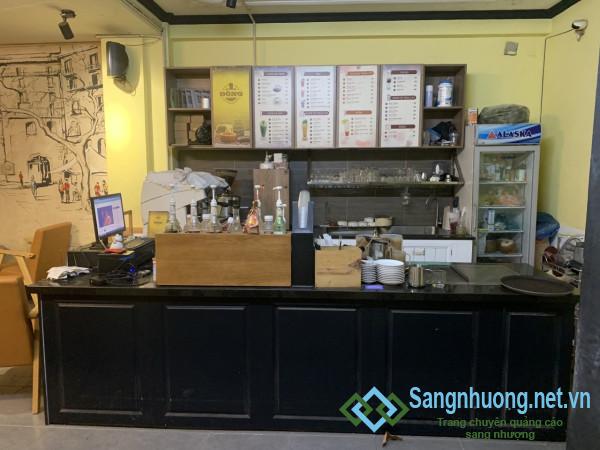 Sang quán cafe