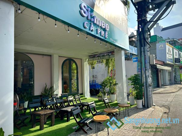 Sang quán cafe