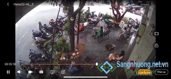 Sang quán cafe