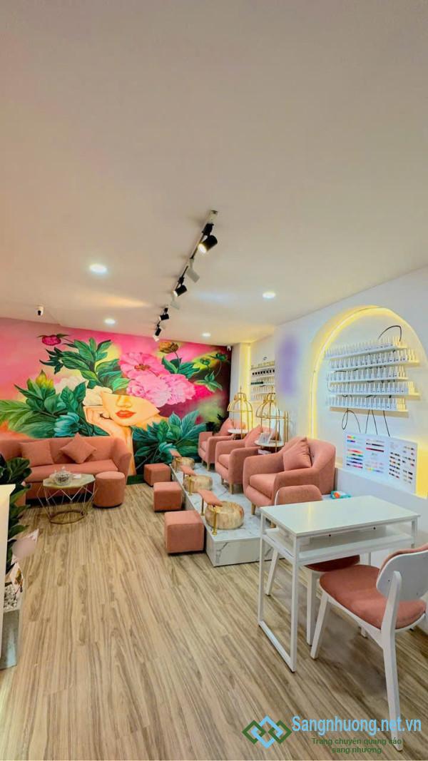 Sang nhượng spa