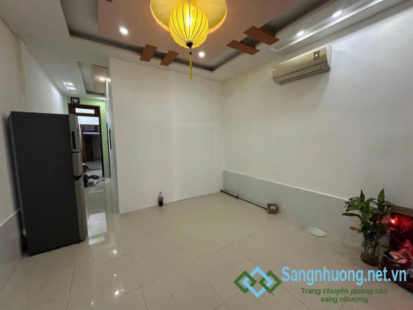 Sang nhà trọ
