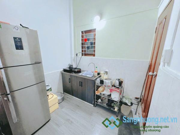 Sang nhà trọ