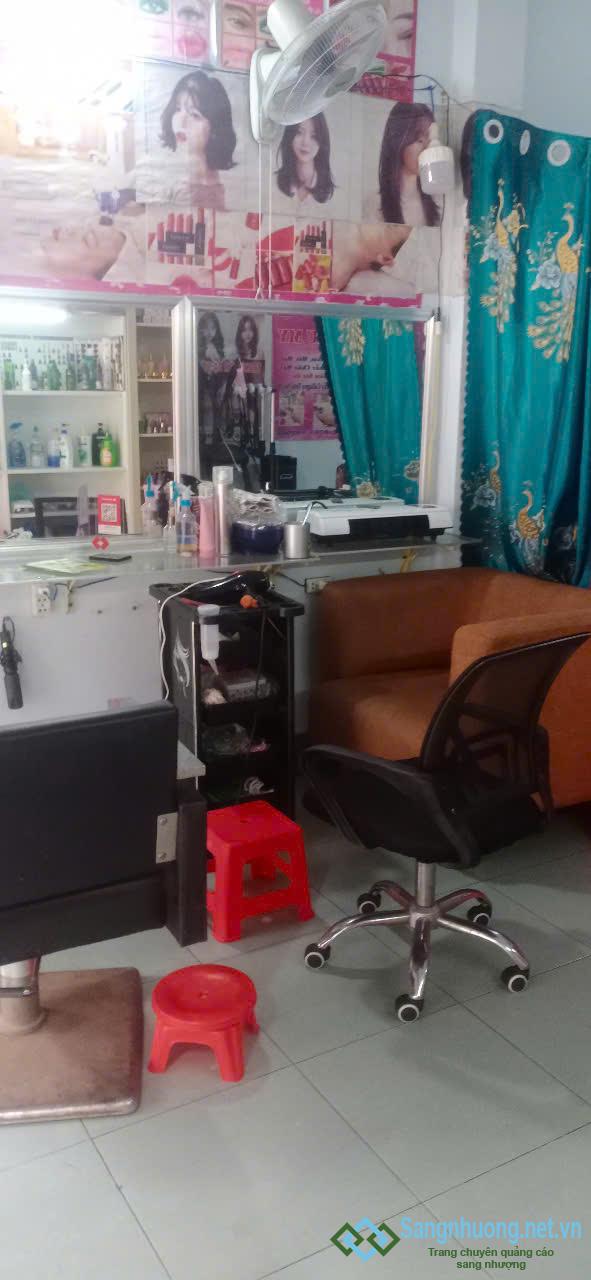 Sang tiệm tóc - nail
