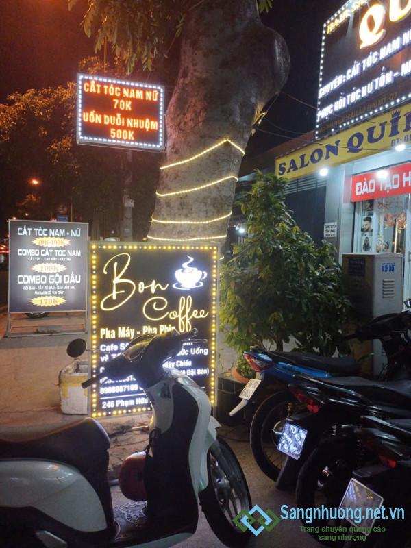 Sang quán cafe